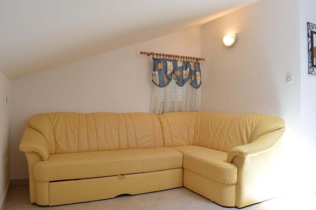 Apartments Green Oasis Malinska Extérieur photo